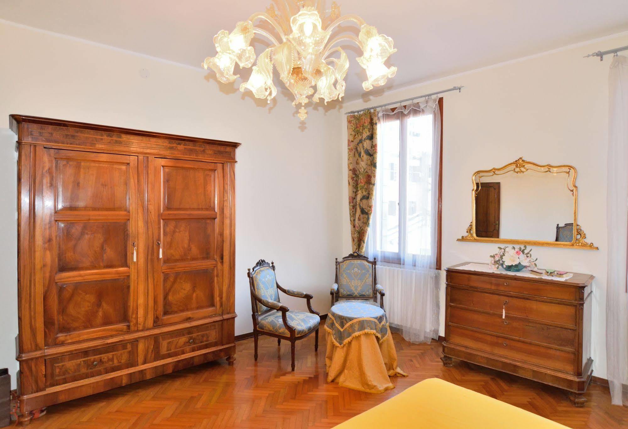 Corte Stupenda Venezia Esterno foto